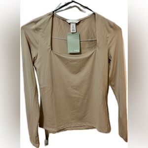 H&M Beige Long Sleeve Women's Top